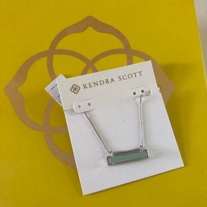 ⭐️HP⭐️ Kendra Scott Leanor Necklace - NWT!